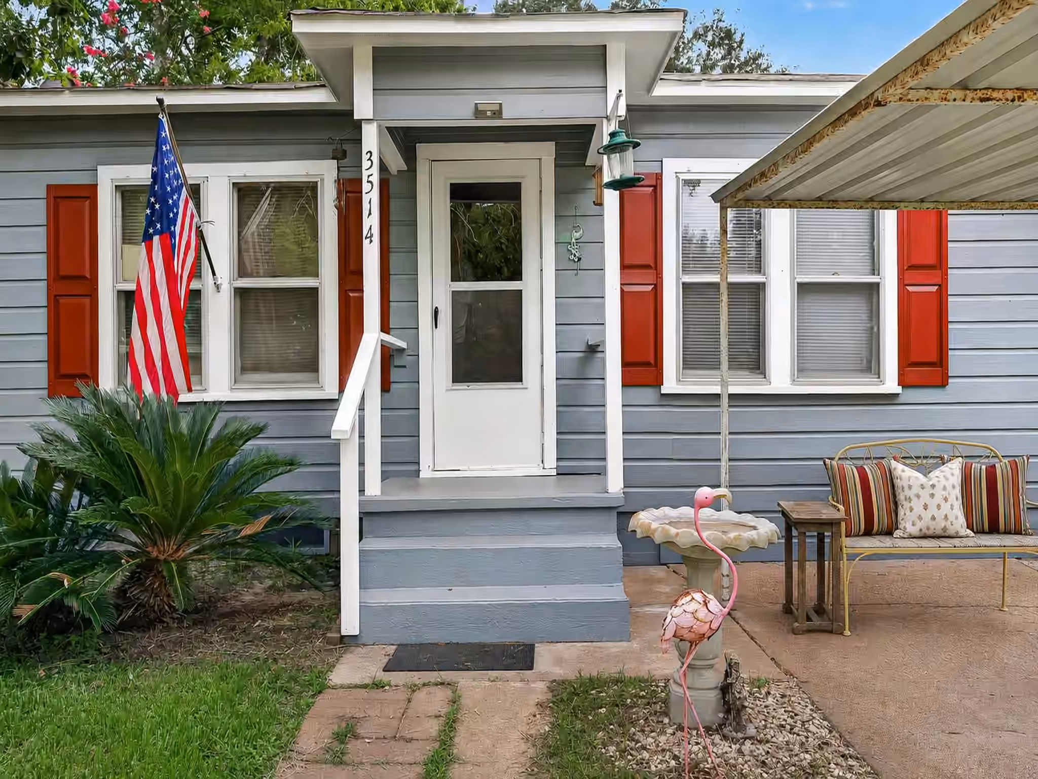 Photo 3 of 3514 Commerce Street, Damon, TX