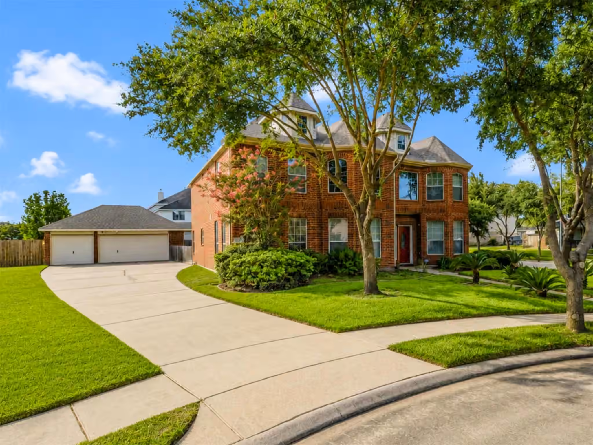 Photo 2 of 20902 Shady Isle Court, Richmond, TX