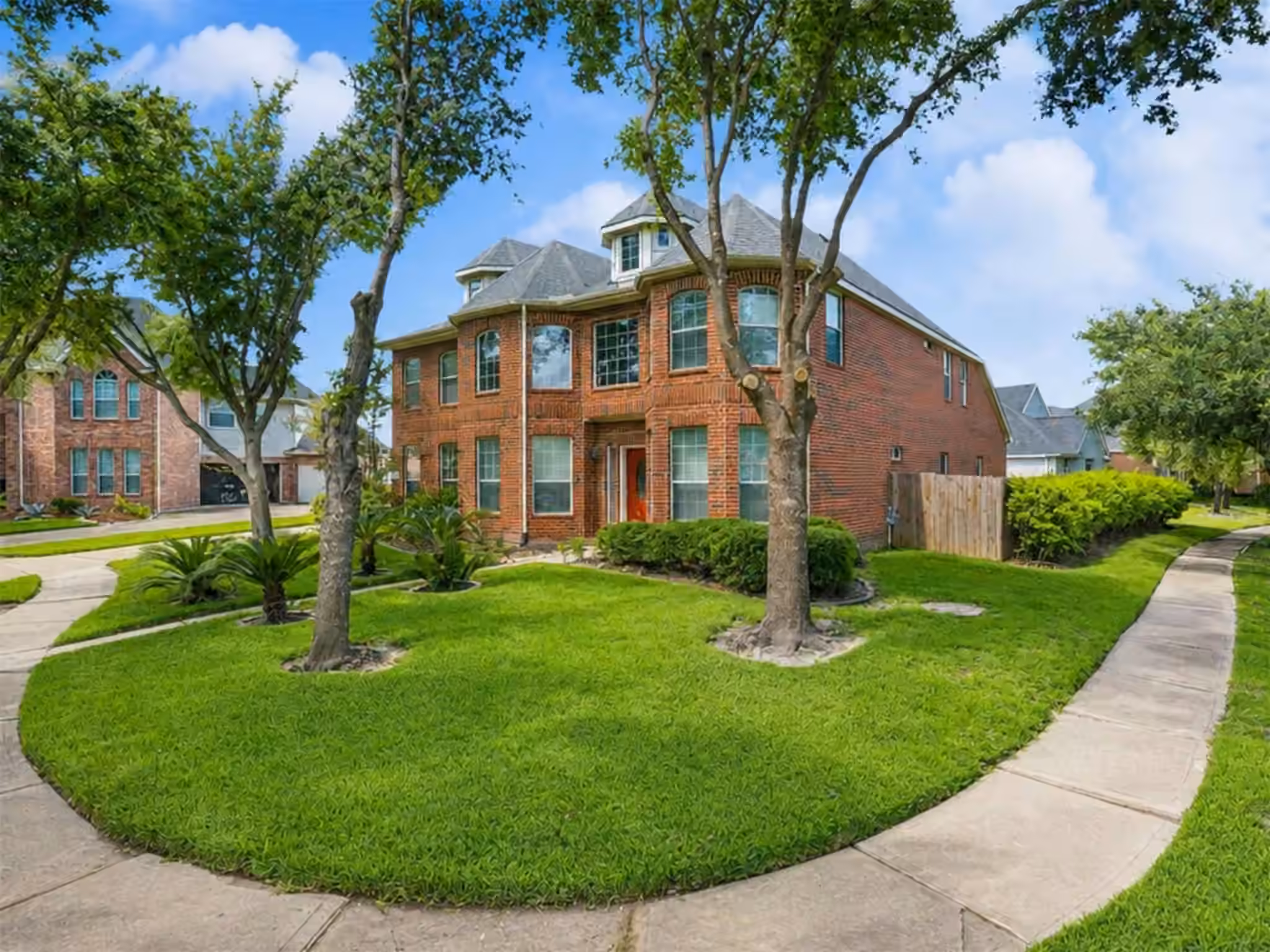 Photo 3 of 20902 Shady Isle Court, Richmond, TX