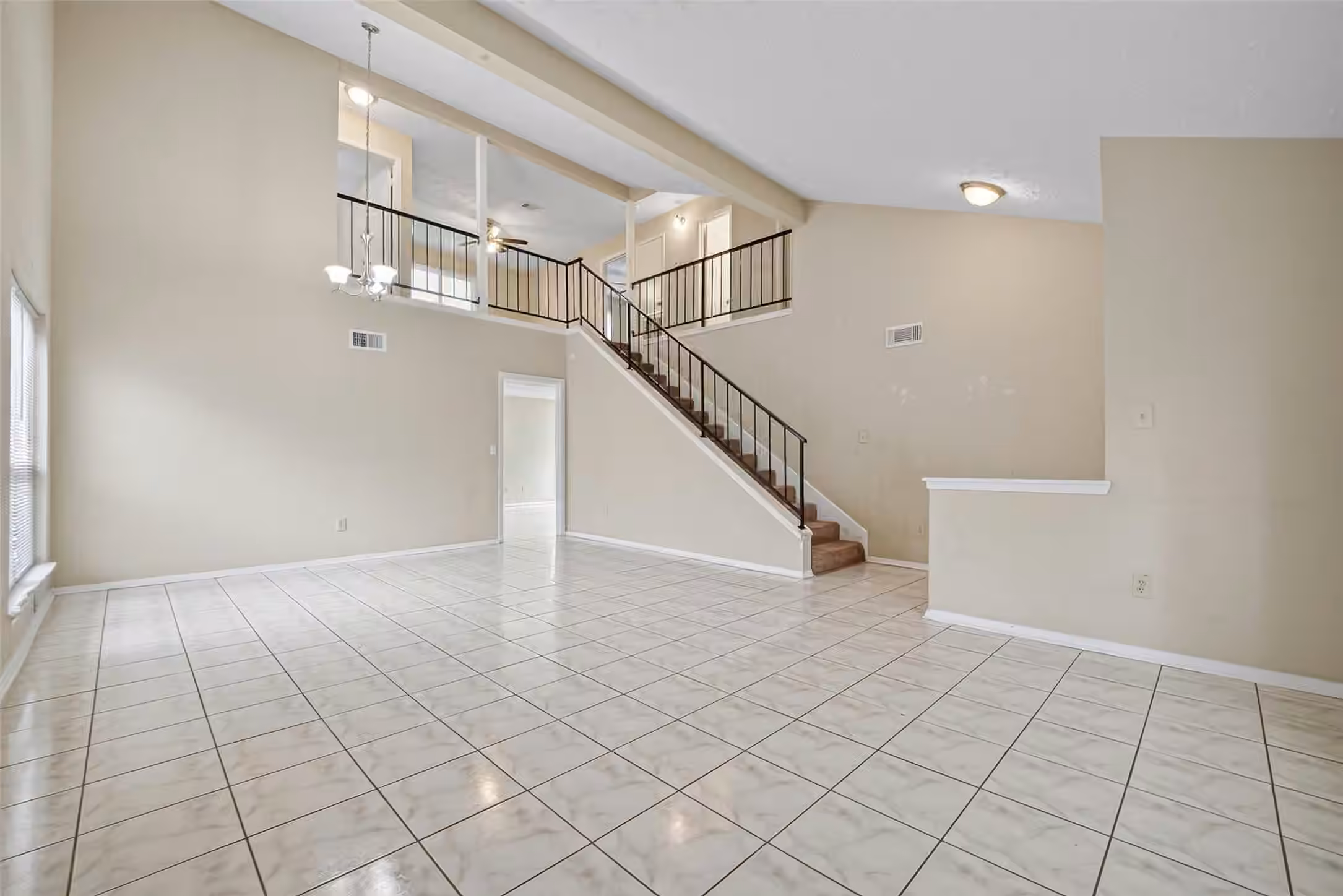 Photo 3 of 13606 Pecan Oak Drive, Houston, TX