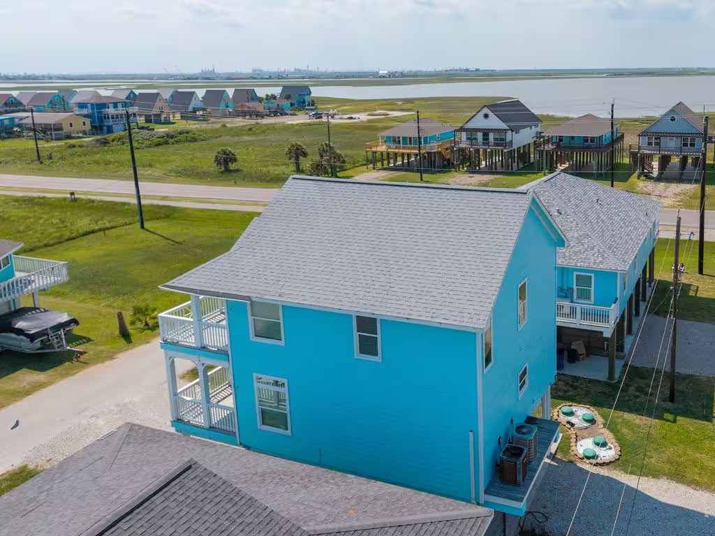 Photo 7 of 128 Mar Vista Court, Surfside Beach, TX