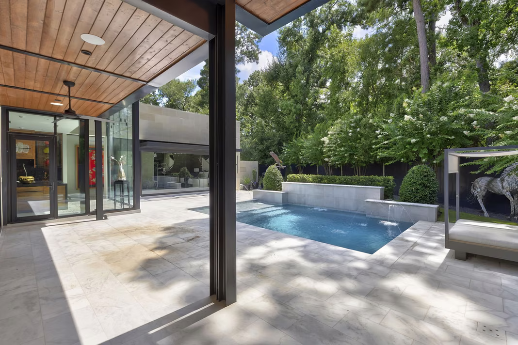 Photo 5 of 15 Regent Square, The Woodlands, TX