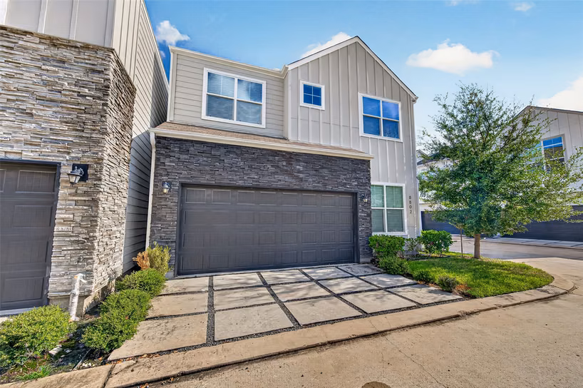 Photo 6 of 8802 Hollister Pine Court, Houston, TX