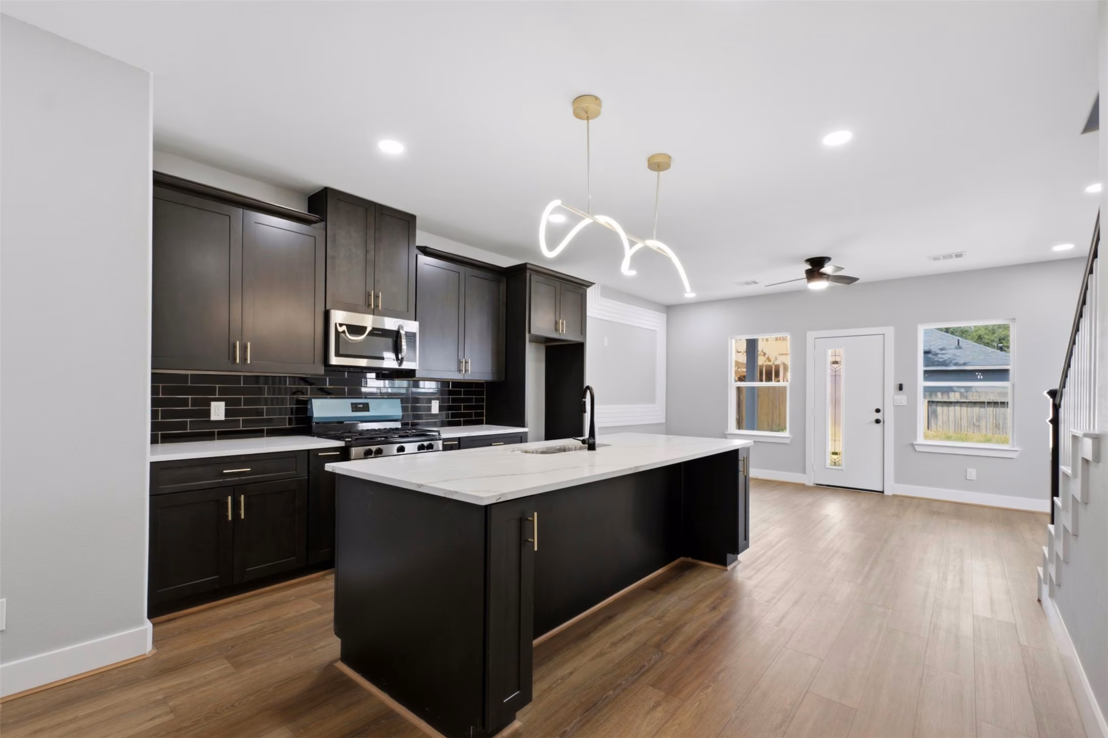 Photo 6 of 8121 Venus Street, Houston, TX