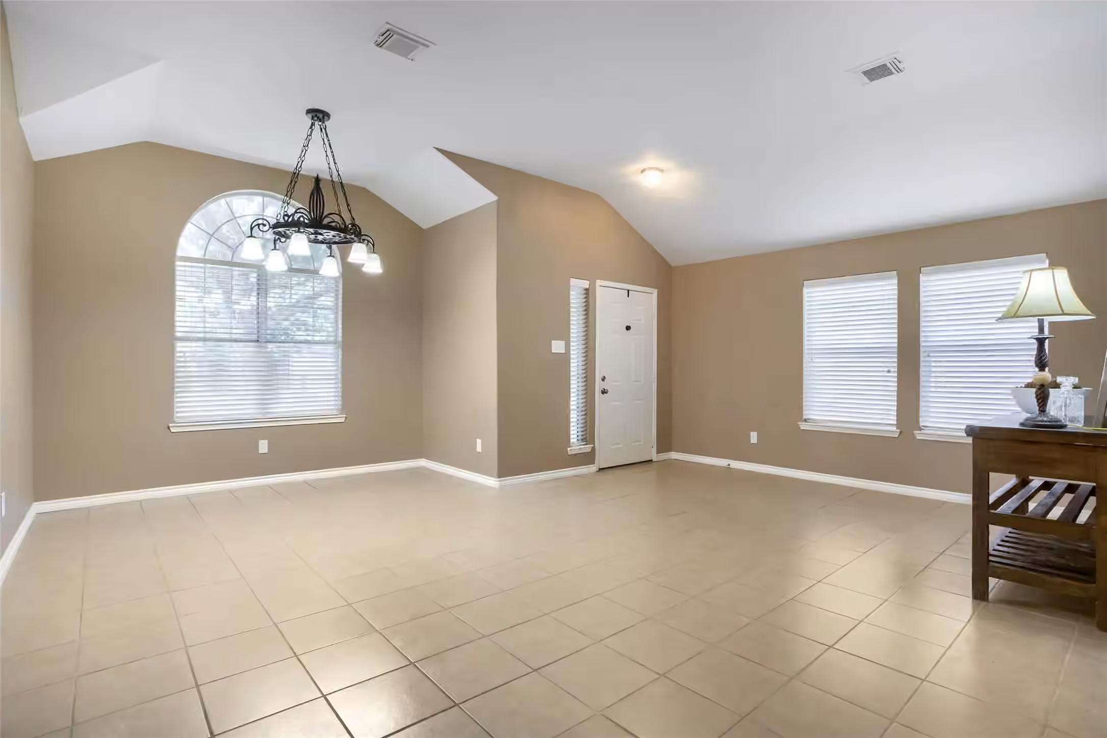 Photo 6 of 7819 Summerdale Drive, Rosenberg, TX