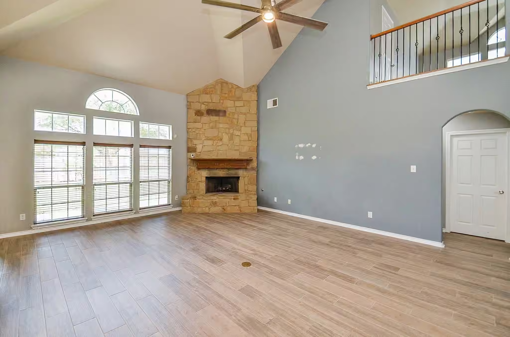 Photo 3 of 8207 Paddle Rock Lane, Rosenberg, TX