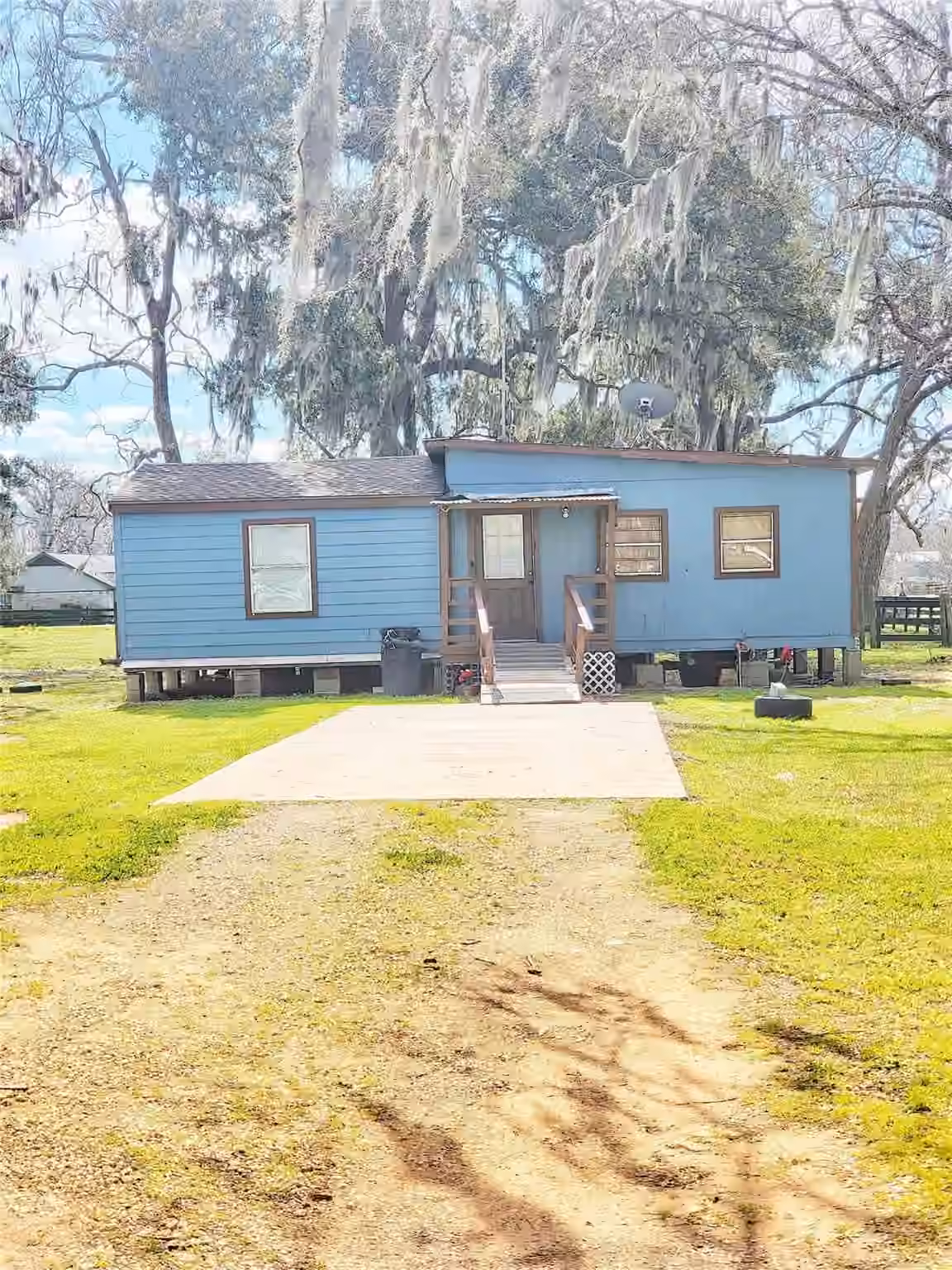 Photo of 3588 County Road 344, Brazoria, TX 77422