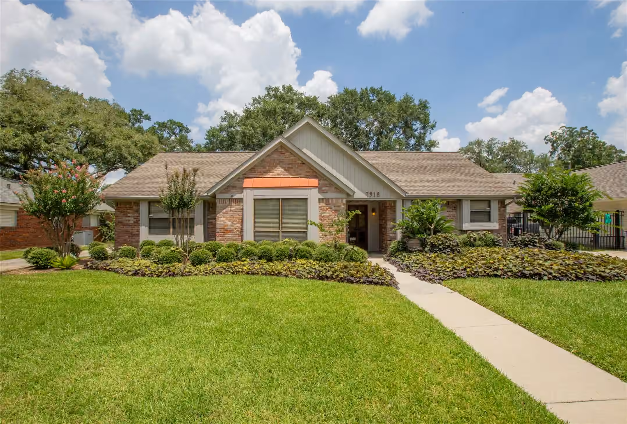 Photo of 7918 Fairdale Lane, Houston, TX 77063