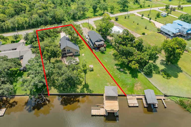 Photo 3 of 2170 County Road 506, Brazoria, TX