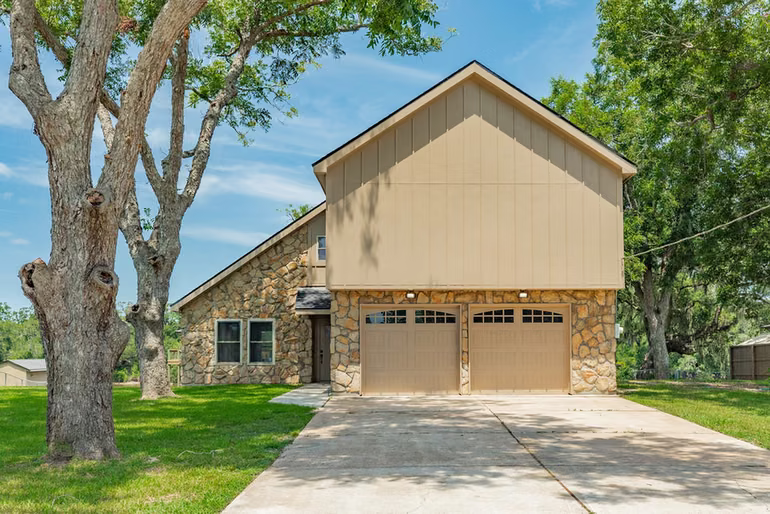 Photo 4 of 2170 County Road 506, Brazoria, TX