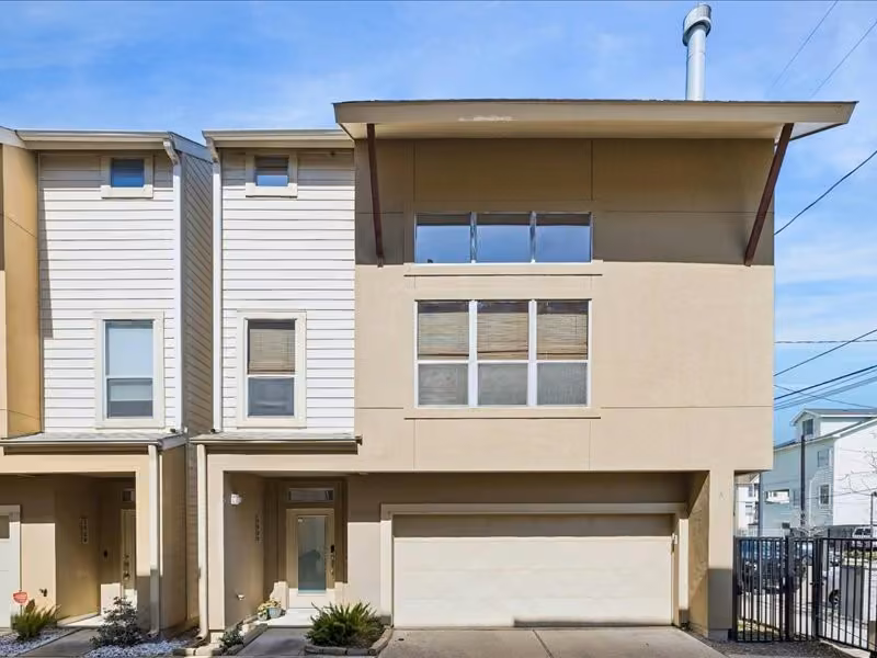 Photo of 3022 Caroline Street, Houston, TX 77004