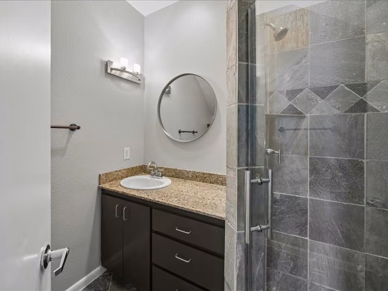 Photo 5 of 3022 Caroline Street, Houston, TX