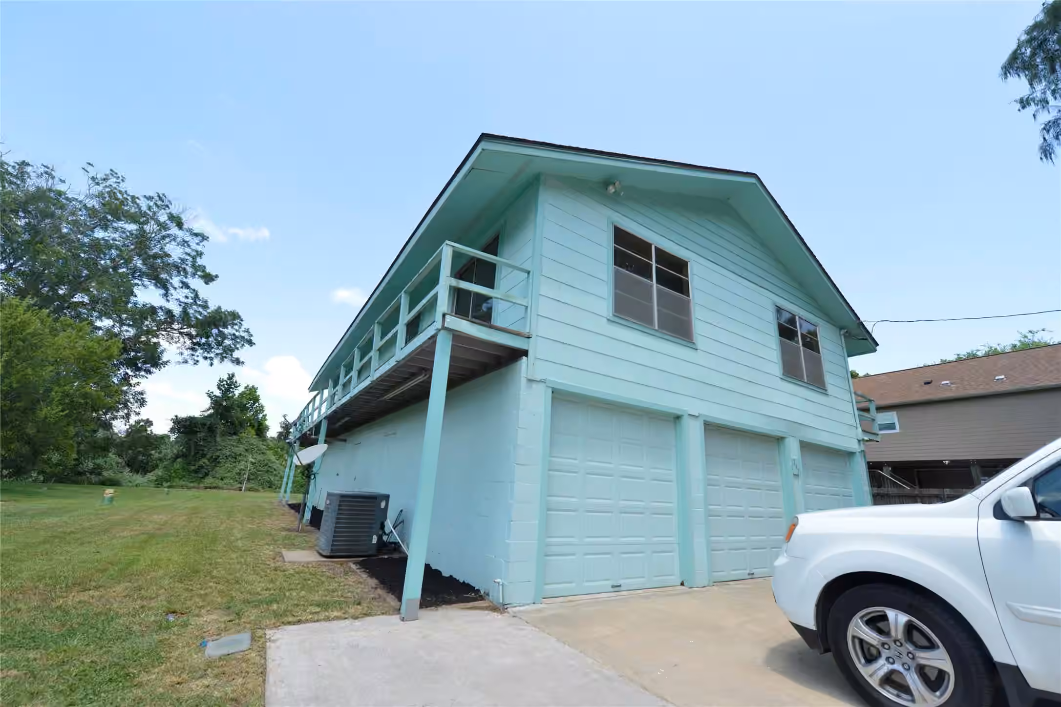 Photo 2 of 247 Selkirk Drive, Bay City, TX