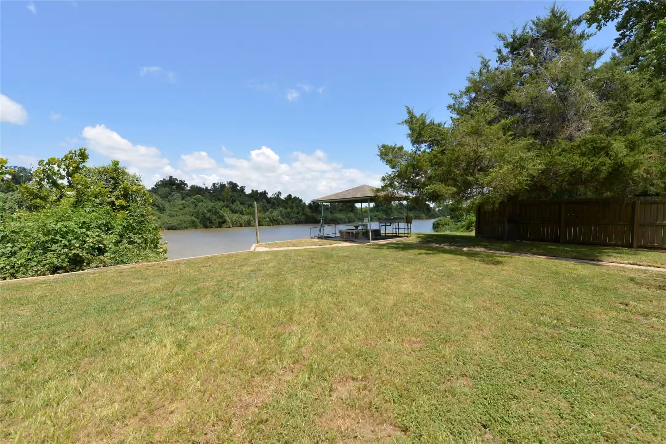 Photo 4 of 247 Selkirk Drive, Bay City, TX
