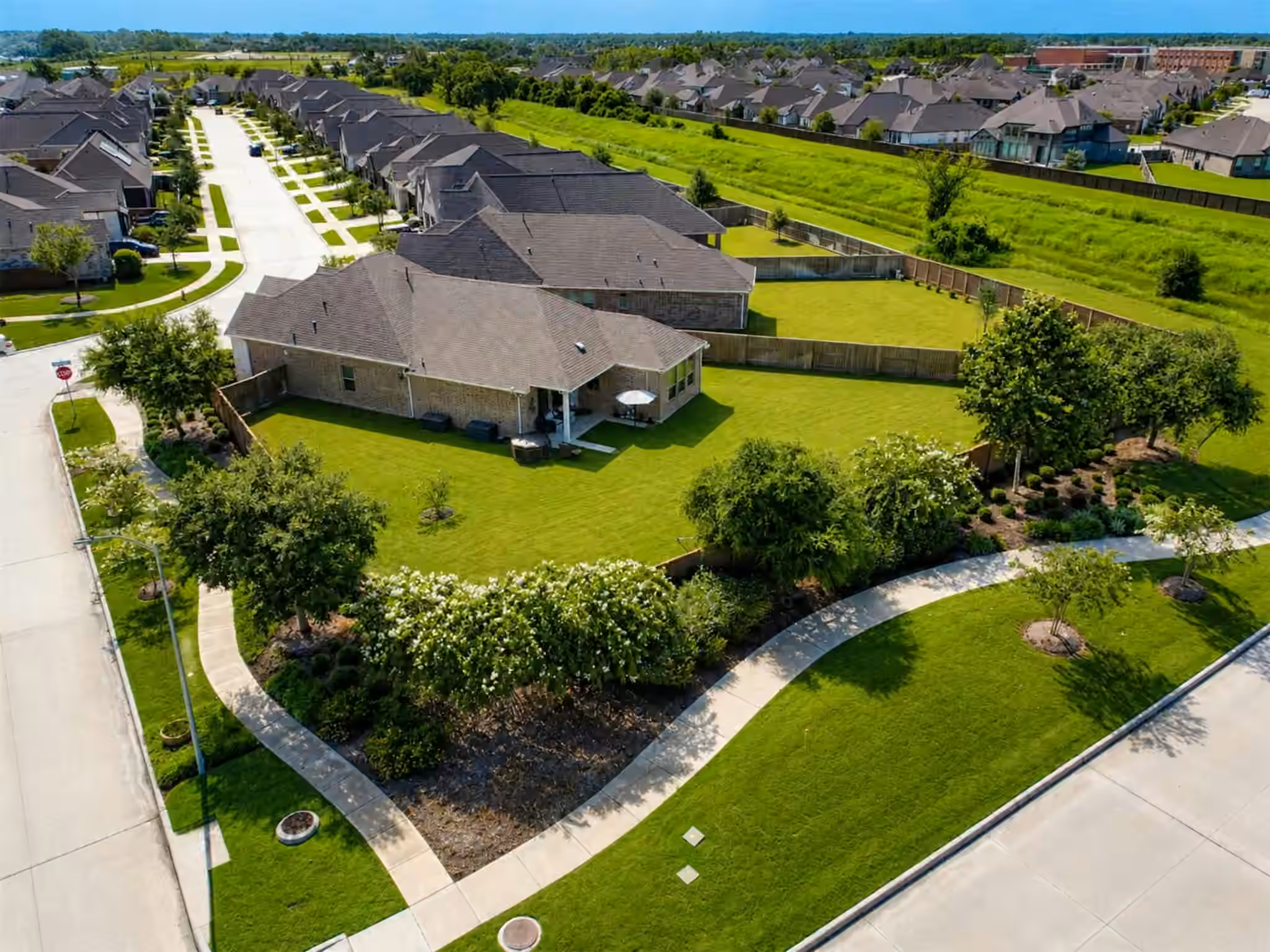 Photo 3 of 4926 Morrison Drive, Manvel, TX