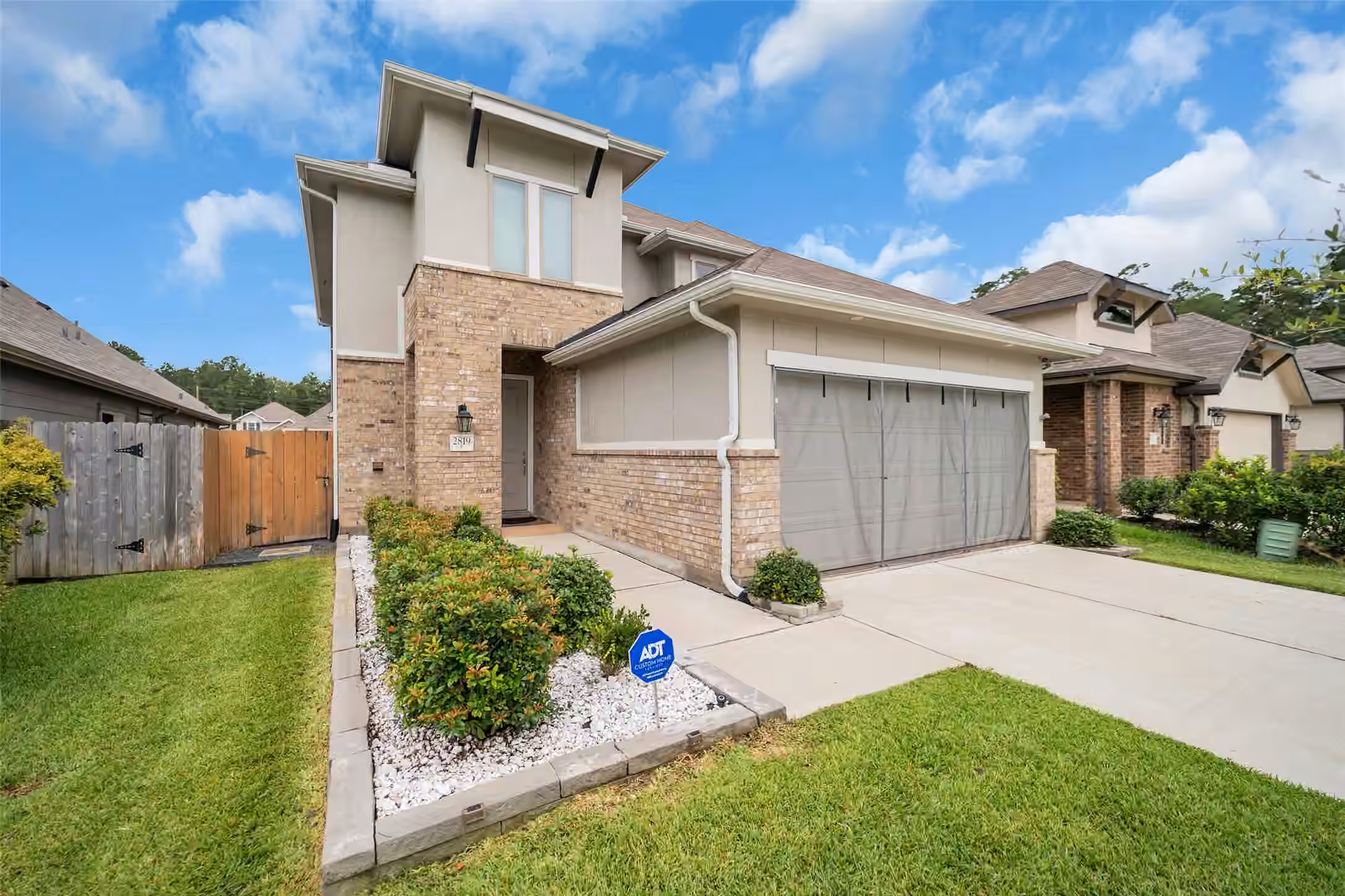 Photo 6 of 2819 Wilde Redbud Lane, Conroe, TX