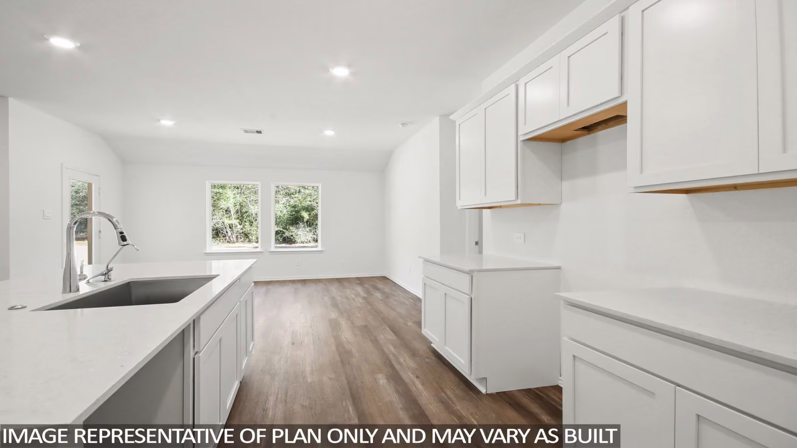 Photo 4 of 10515 Aren Road, Conroe, TX