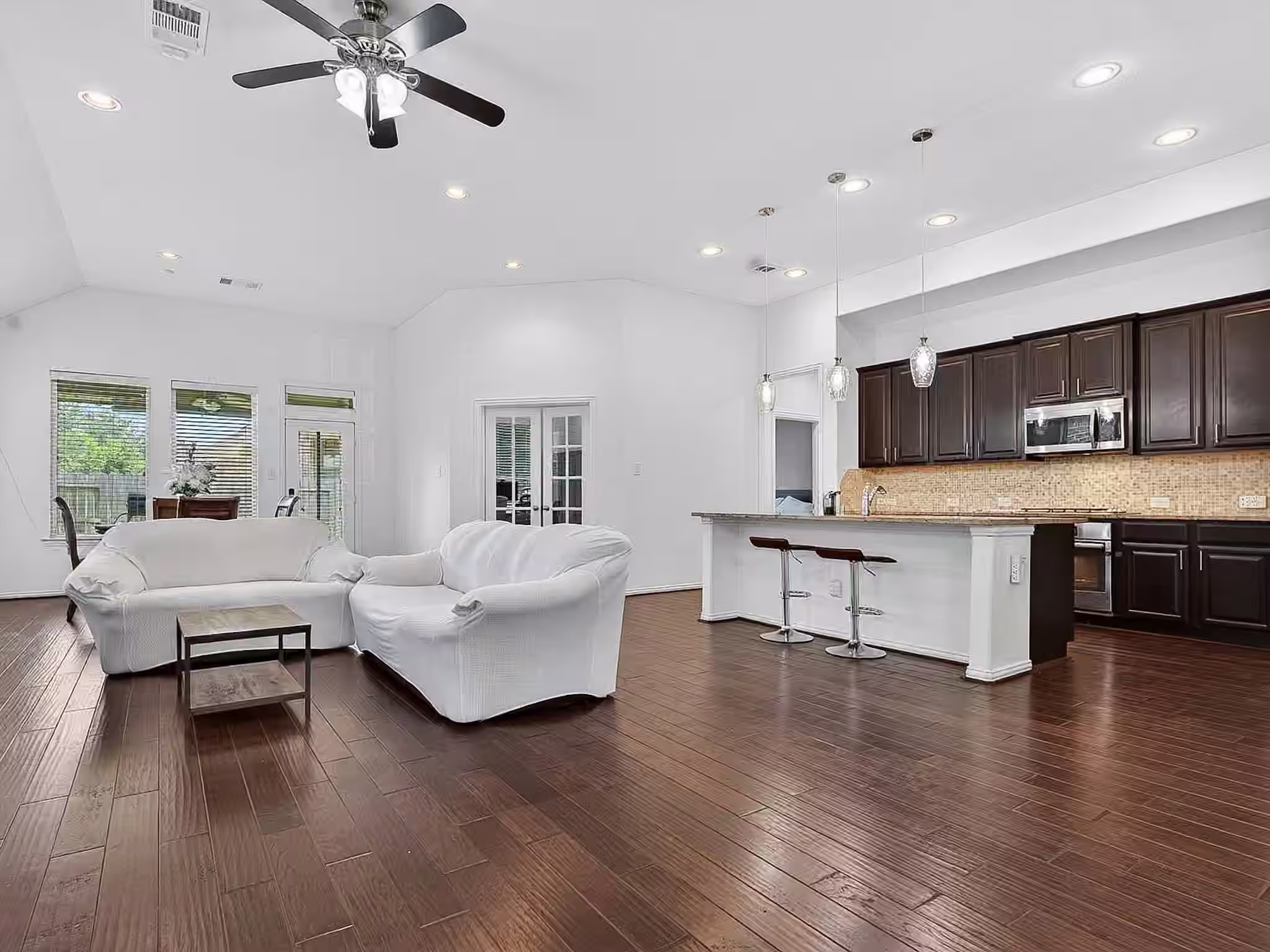 Photo 4 of 6006 Hedgepark Drive, Richmond, TX