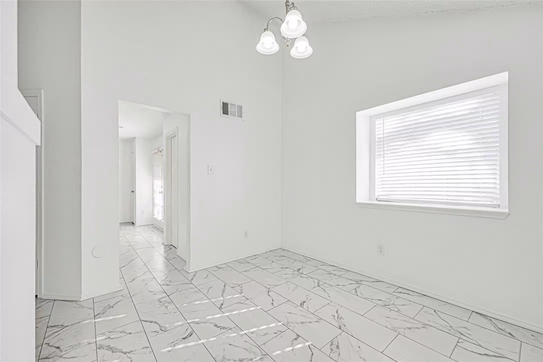 Photo 7 of 12009 Sandpiper Drive, Houston, TX