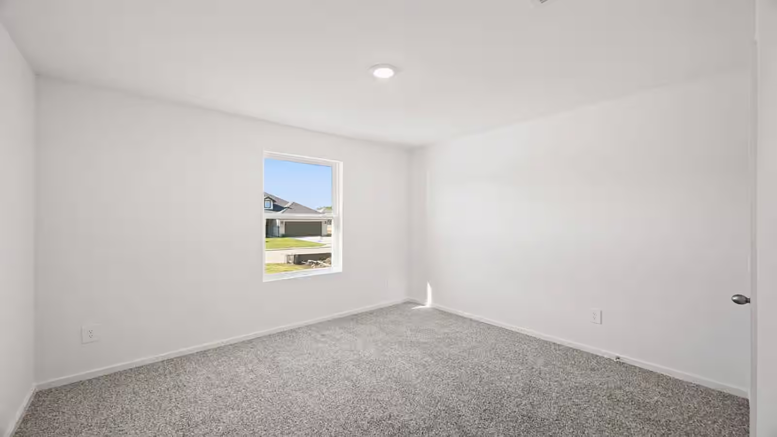 Photo 3 of 2708 Alamonte Drive, Sealy, TX