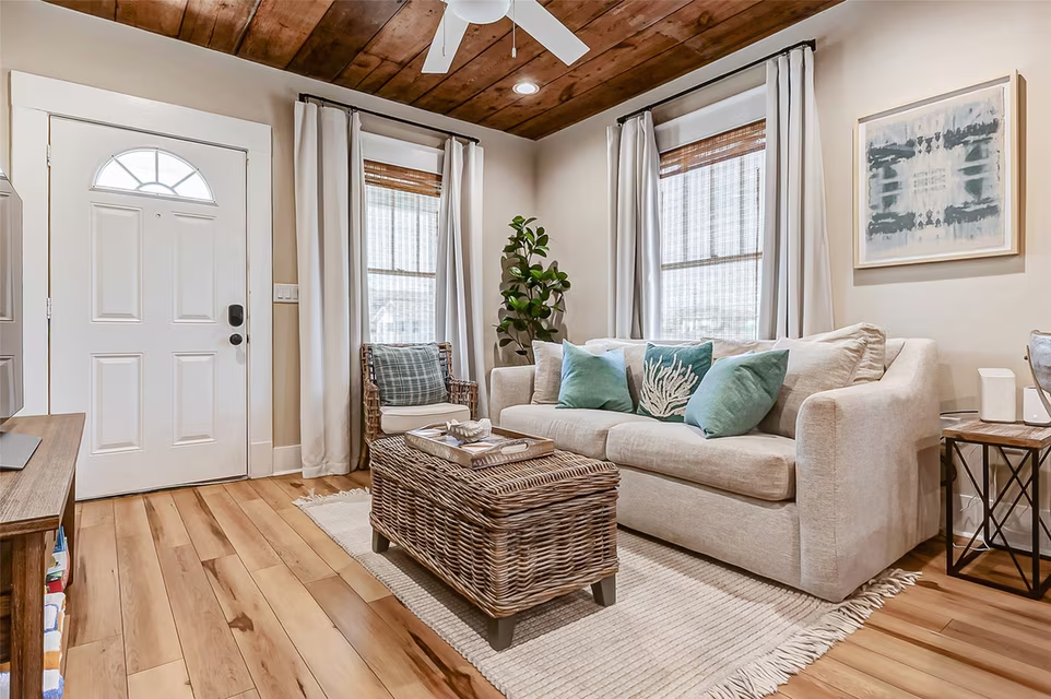 Photo 2 of 1602 40th Street, Galveston, TX