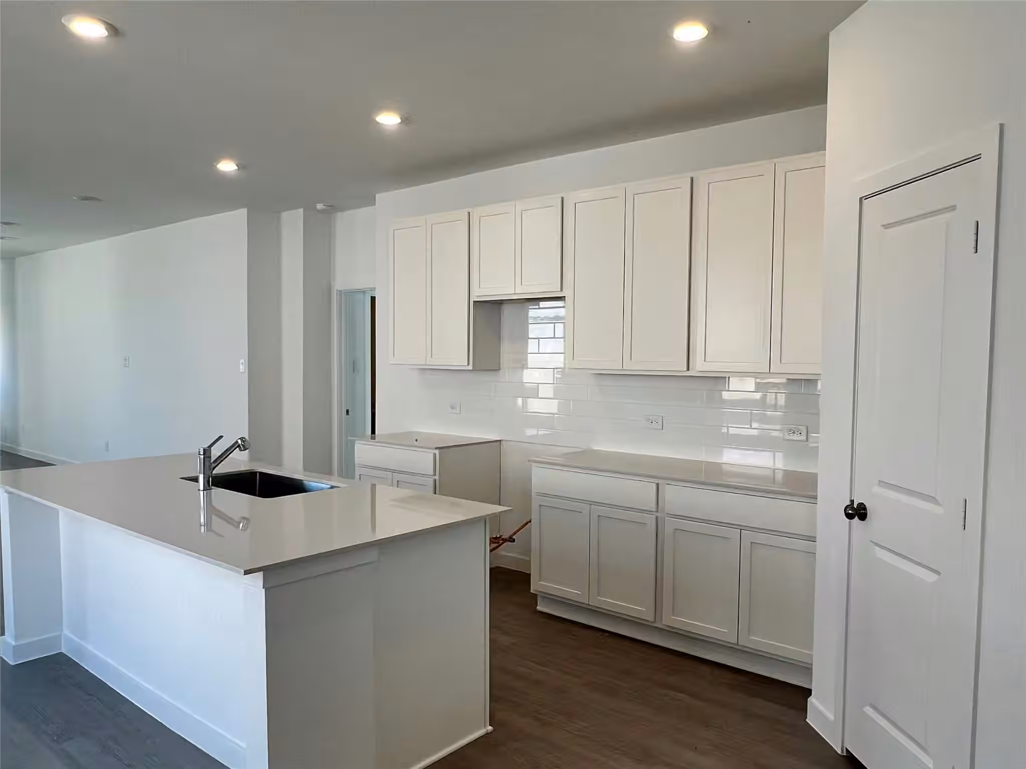 Photo 5 of 6818 Papillon Lane, Needville, TX