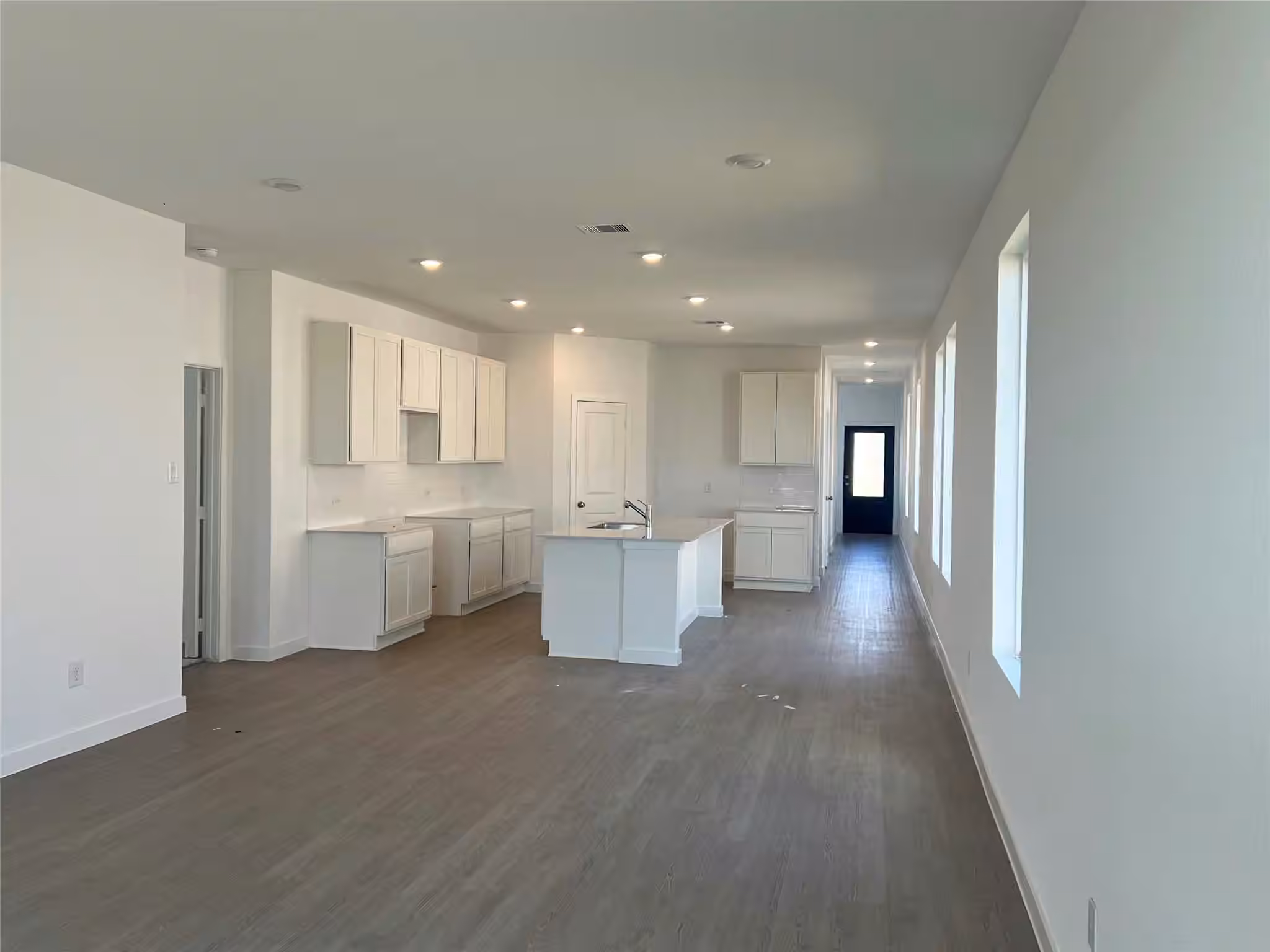 Photo 7 of 6818 Papillon Lane, Needville, TX