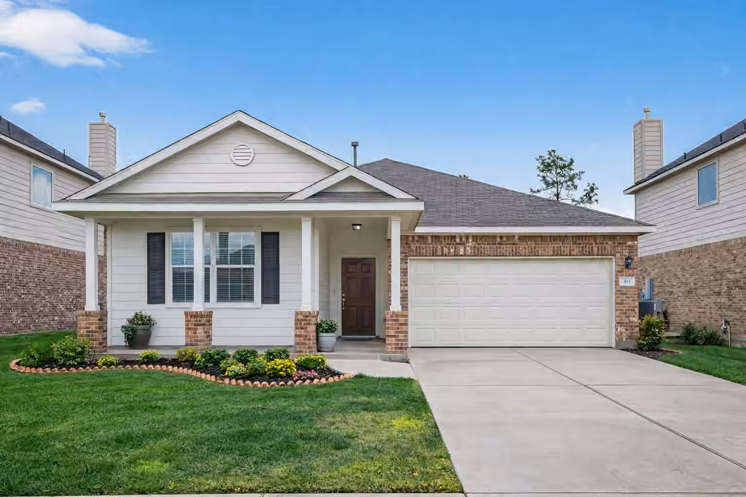 Photo of 311 Volute Drive, Rosharon, TX 77583