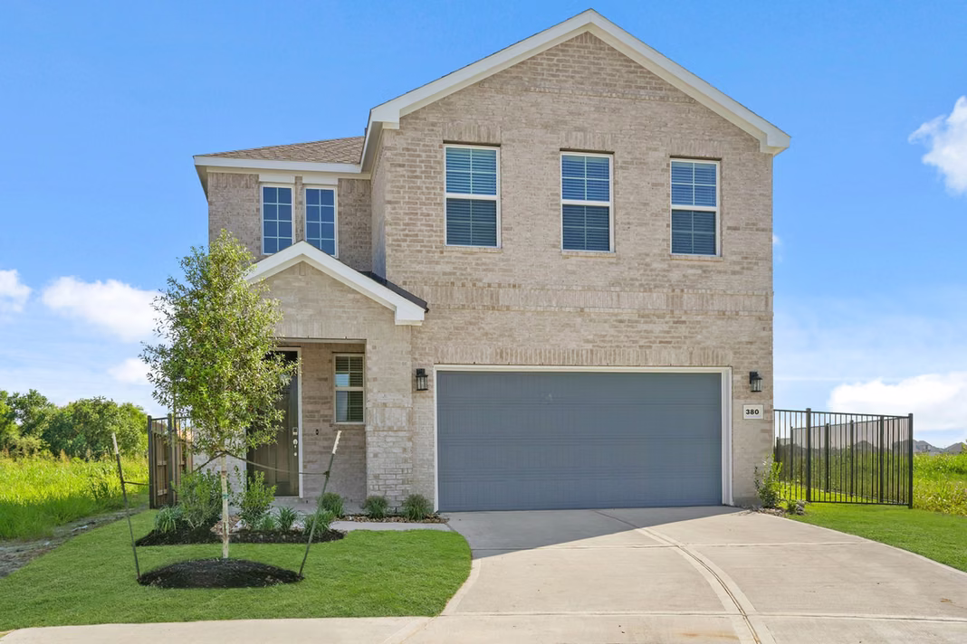 Photo of 380 Long Branch Drive, Dayton, TX 77535