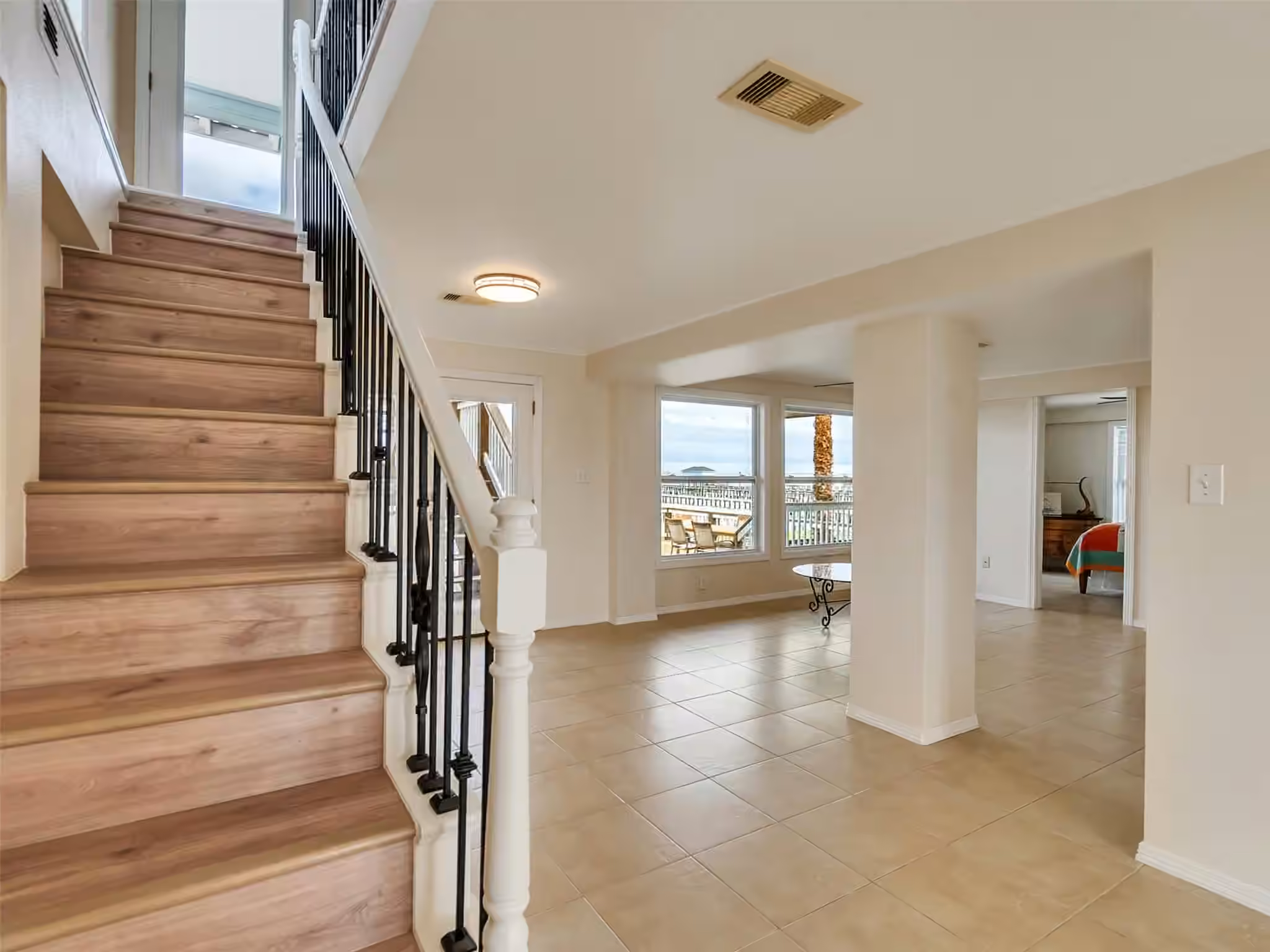 Photo 5 of 1309 8th Street, San Leon, TX