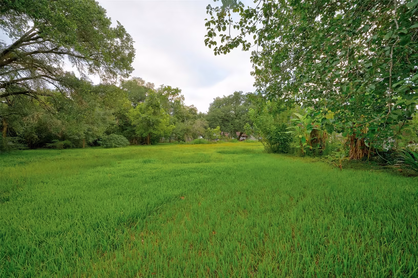Photo 3 of 5302 Old Chocolate Bayou Road CR89, Manvel, TX