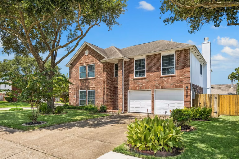 Photo of 918 Heathcliff Drive, Missouri City, TX 77489