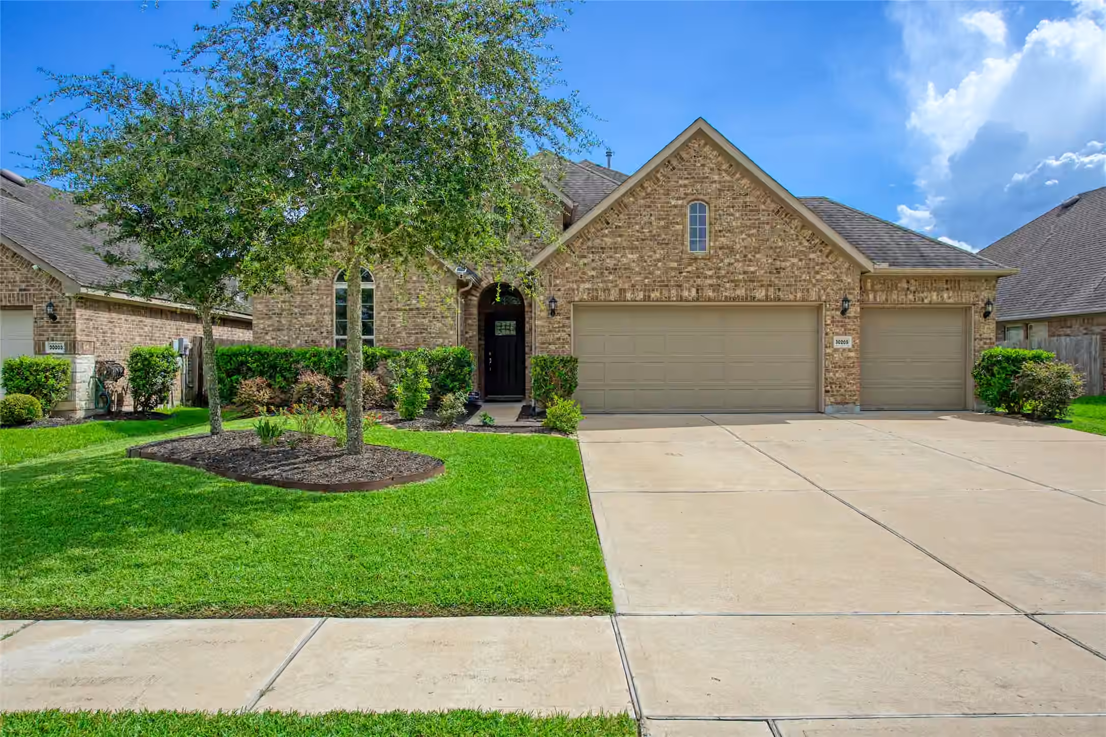 Photo of 30205 Willow Chase Lane, Brookshire, TX 77423