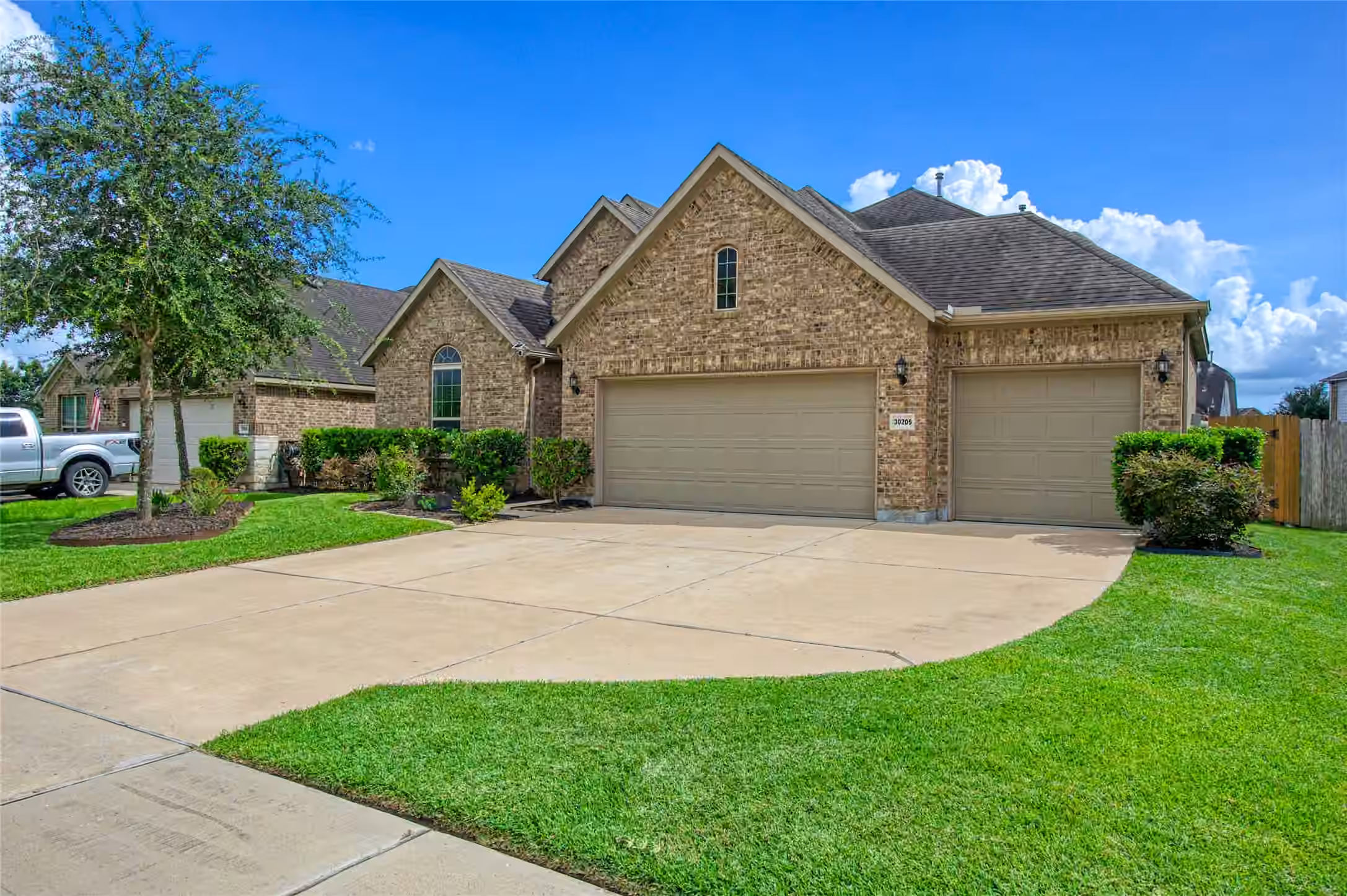 Photo 2 of 30205 Willow Chase Lane, Brookshire, TX