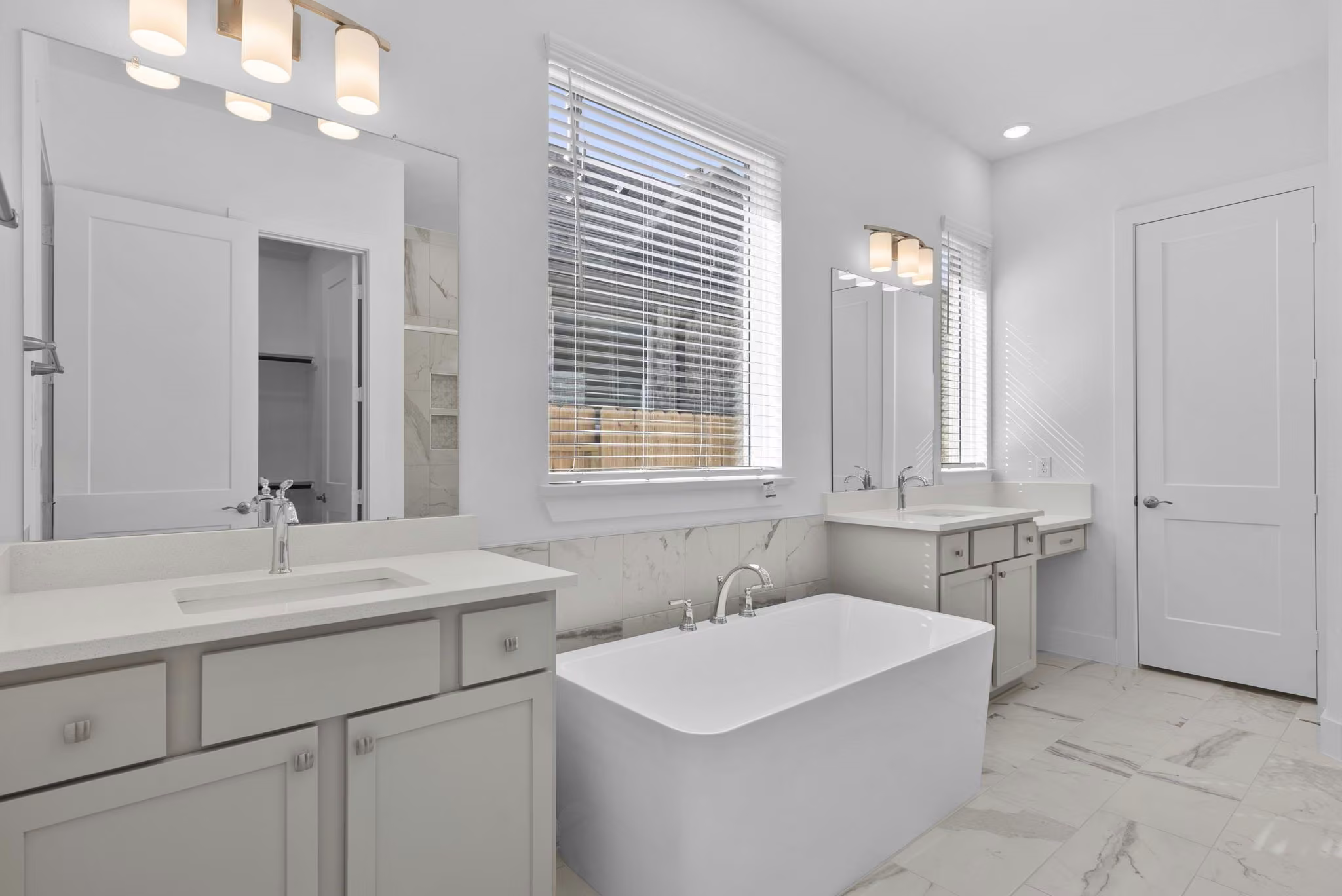 Photo 7 of 15035 Mission Avenue, Mont Belvieu, TX