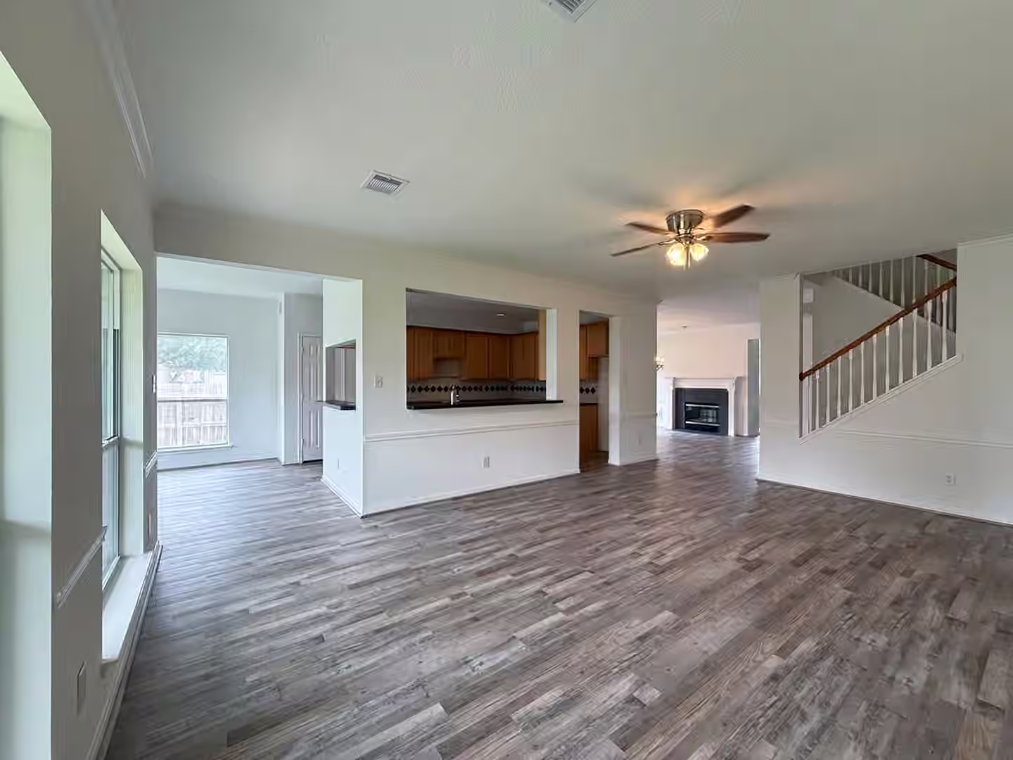 Photo 7 of 14815 Thomas Mill Lane, Sugar Land, TX