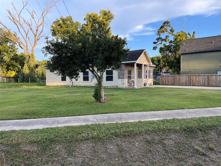Photo 6 of 5630 Shreveport Boulevard, Houston, TX