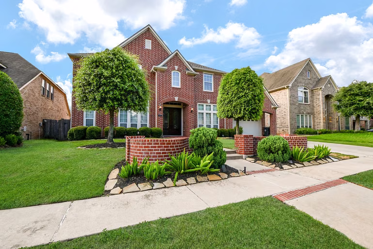 Photo of 826 Delford Way, Sugar Land, TX 77479