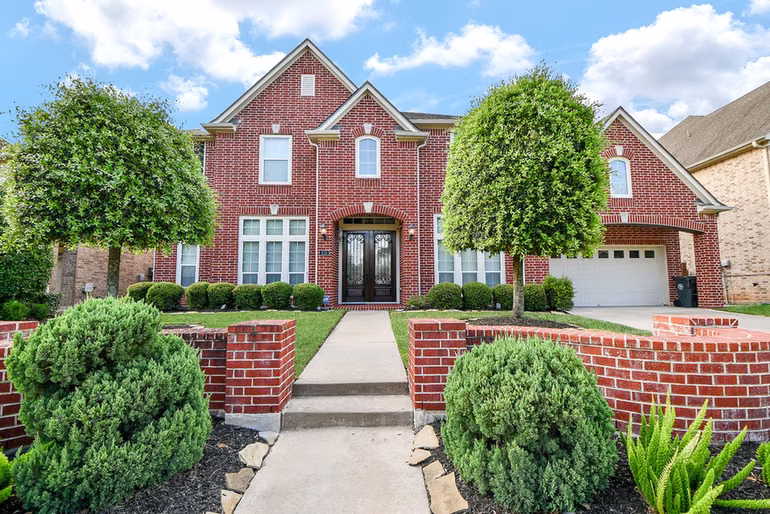 Photo 3 of 826 Delford Way, Sugar Land, TX
