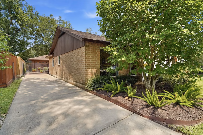 Photo 6 of 18319 Hereford Lane, Houston, TX