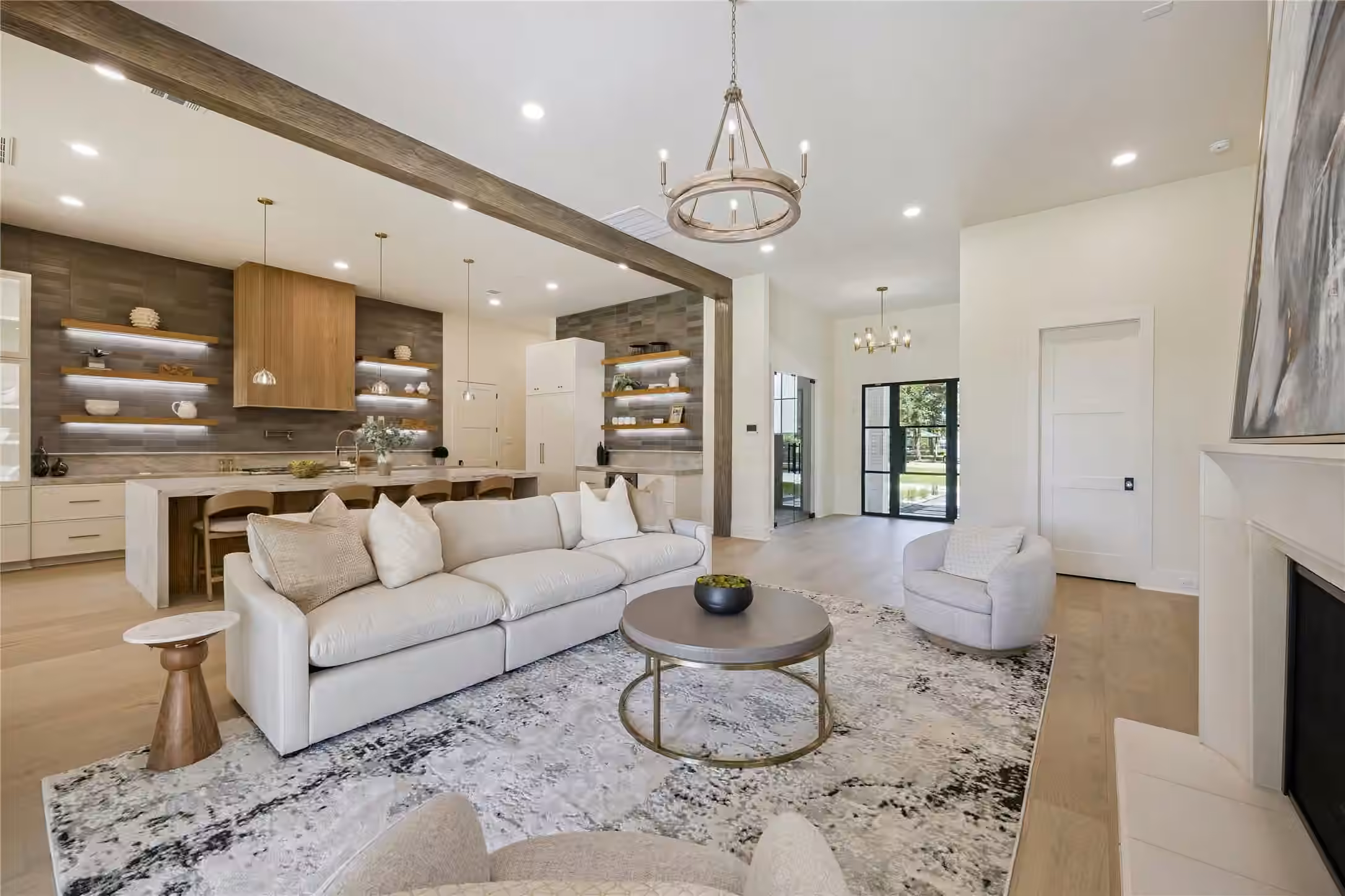 Photo 4 of 539 W 34th Street, Houston, TX