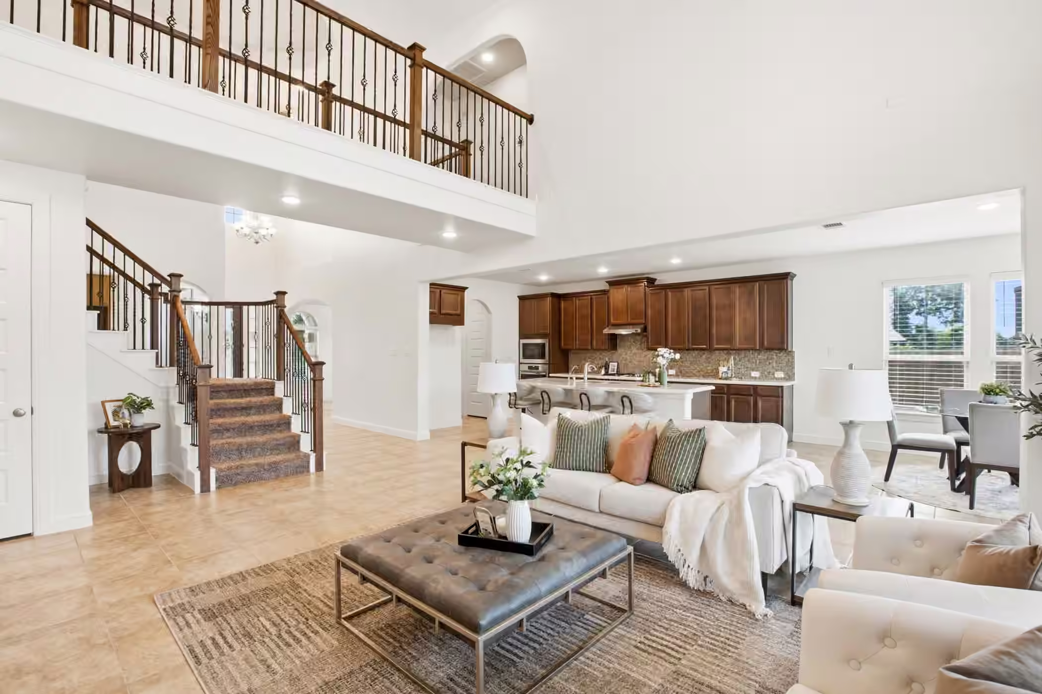 Photo 5 of 6639 Brady Springs Lane, Sugar Land, TX
