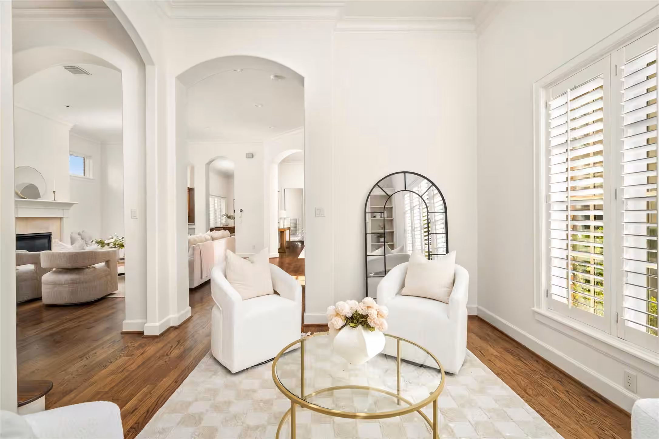 Photo 4 of 107 Wynden Trace Lane, Houston, TX
