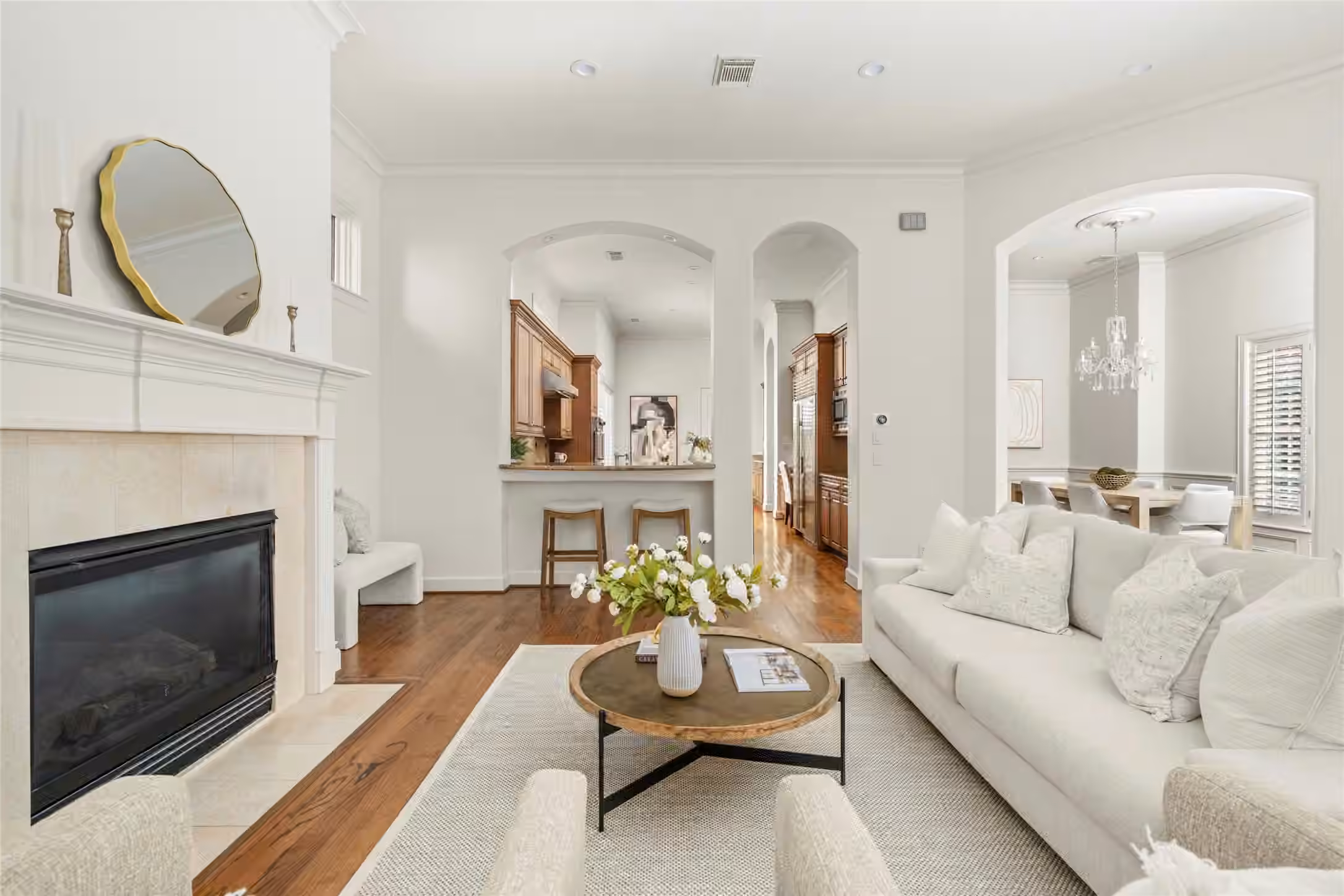 Photo 6 of 107 Wynden Trace Lane, Houston, TX