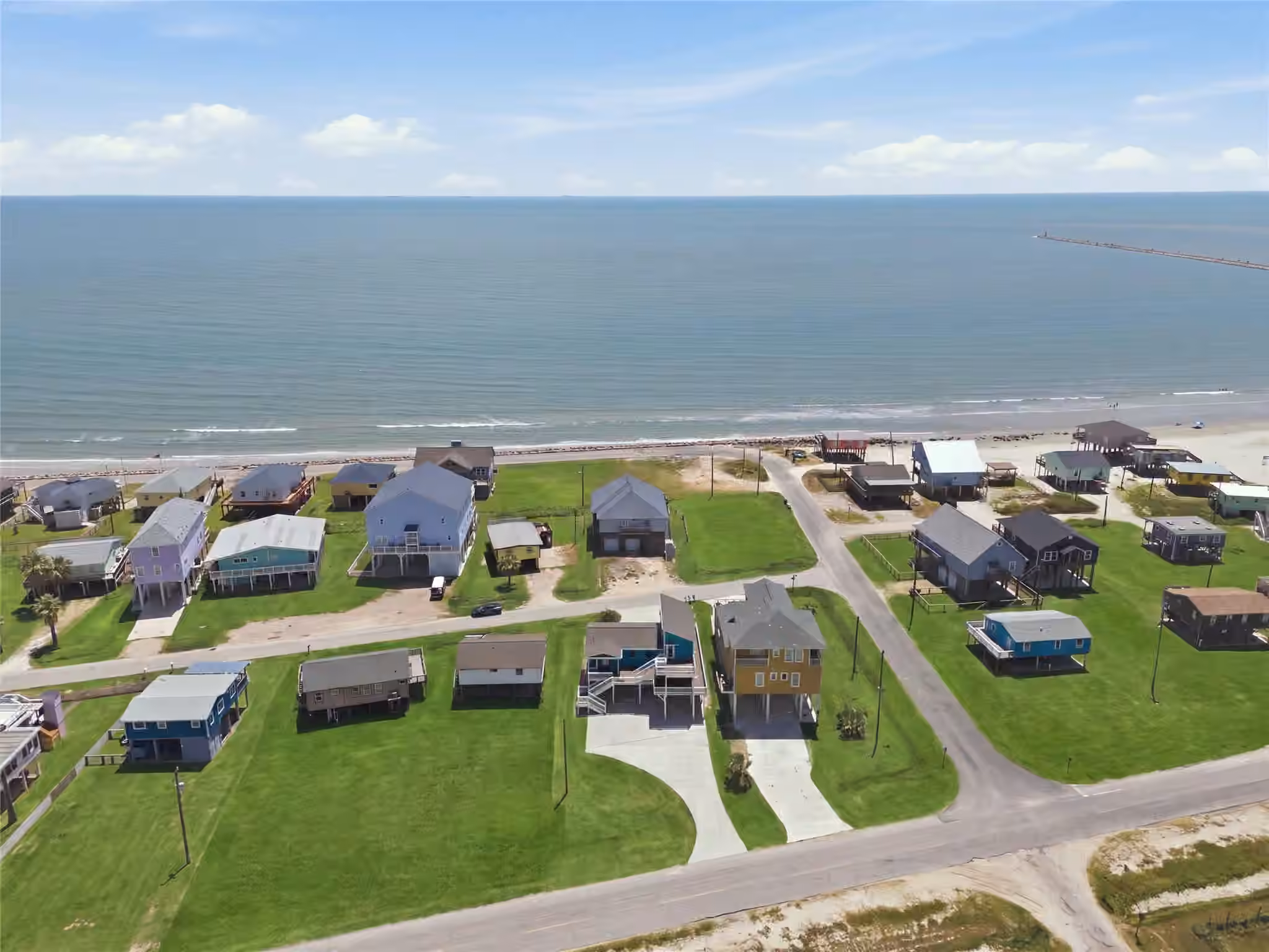 Photo 4 of 1014 Seashell Drive, Freeport, TX