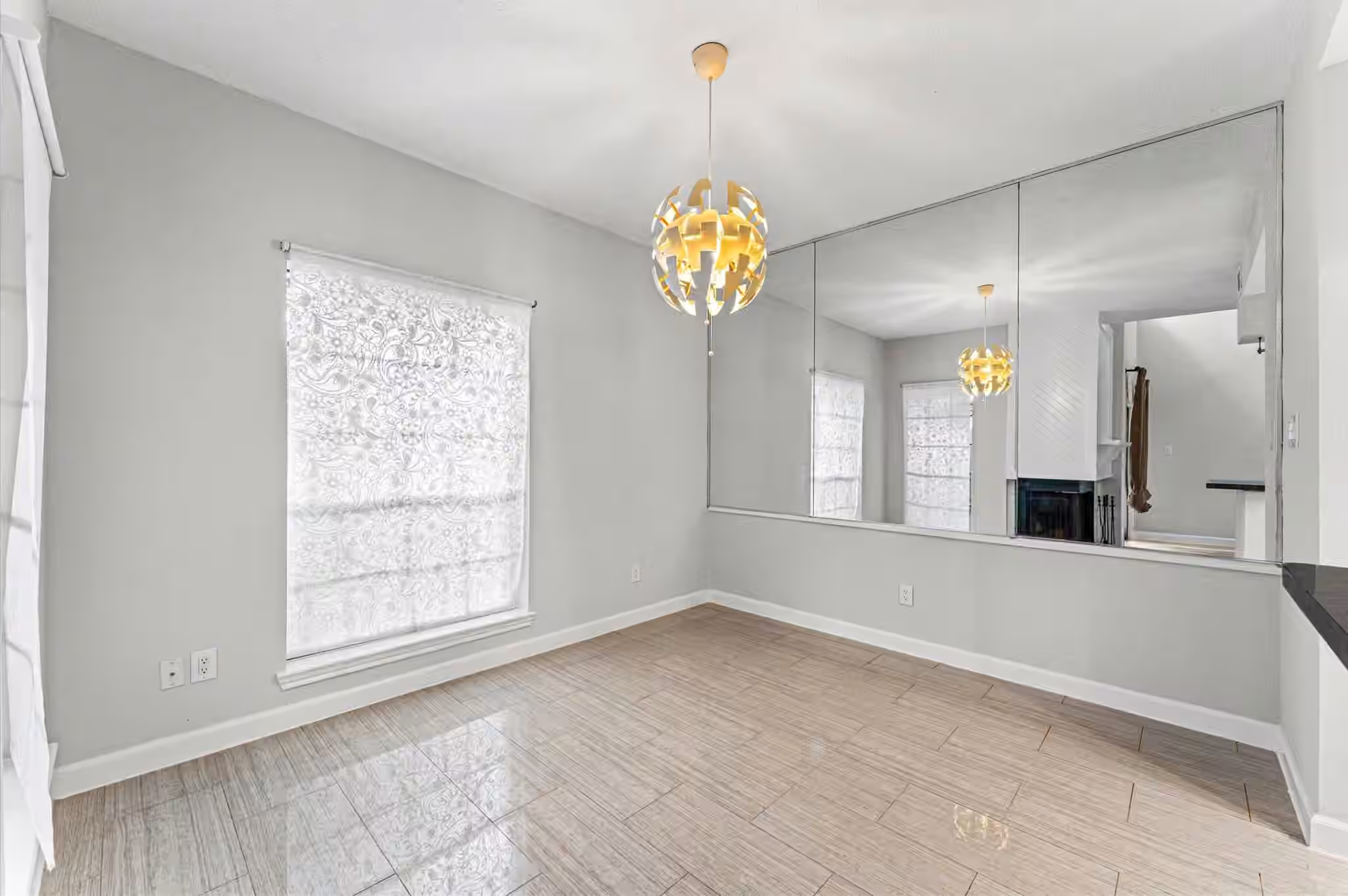 Photo 6 of 2220 Bering Drive 23, Houston, TX
