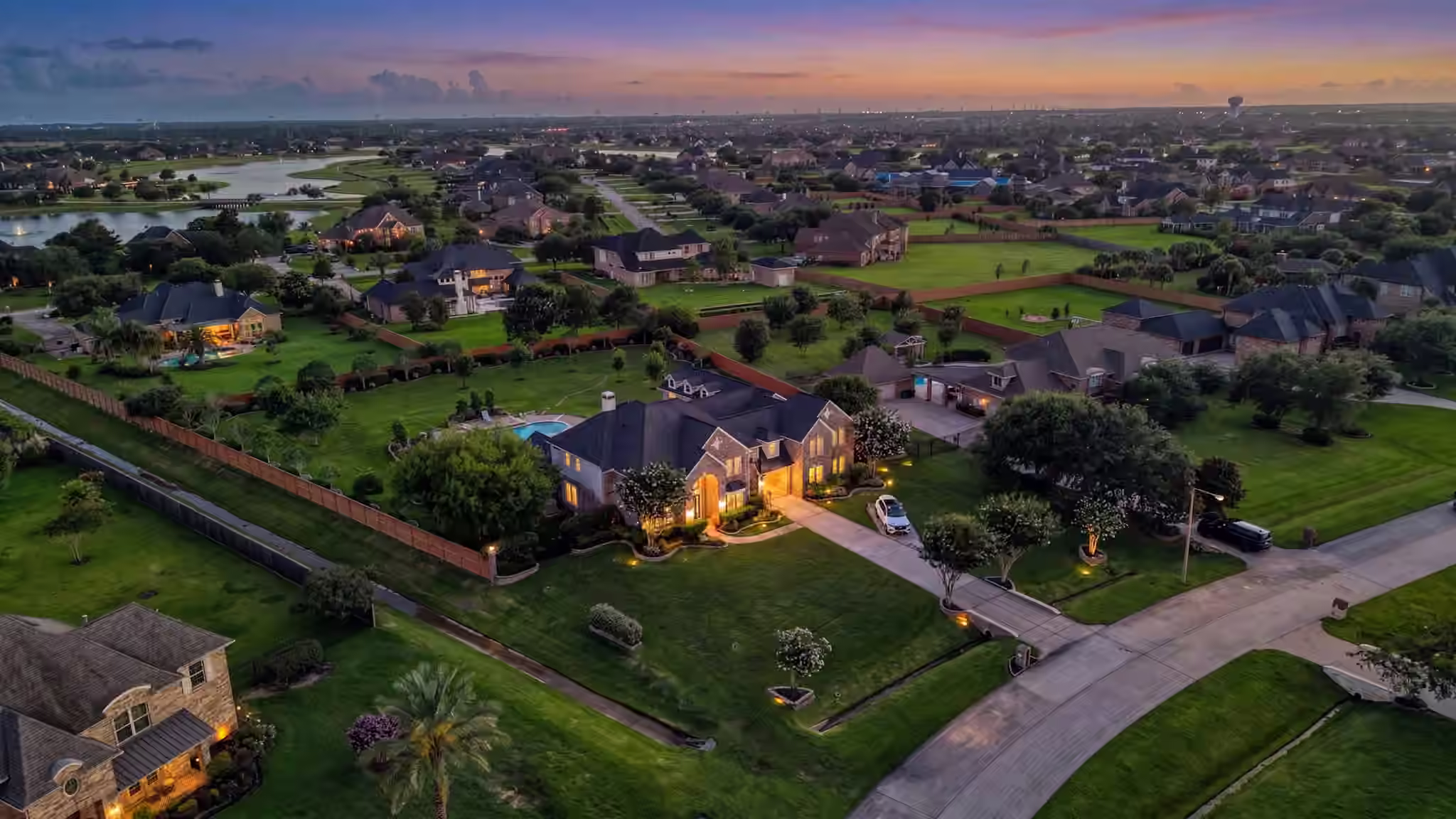 Photo 3 of 3960 Pebble Brook Drive, League City, TX