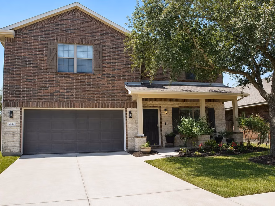 Photo 2 of 28623 Lockeridge Springs Drive, Spring, TX