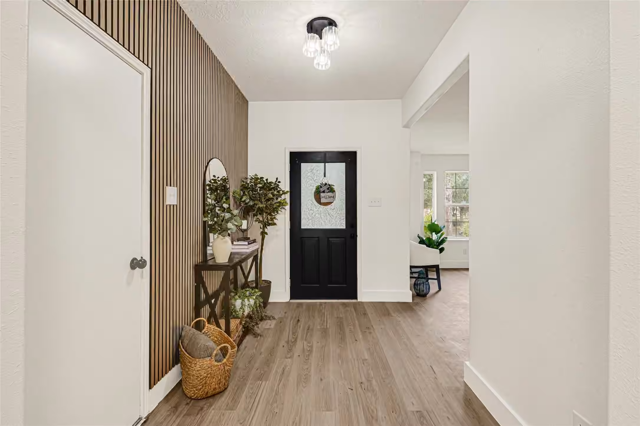 Photo 2 of 5505 Savannah Woods Lane, Rosharon, TX