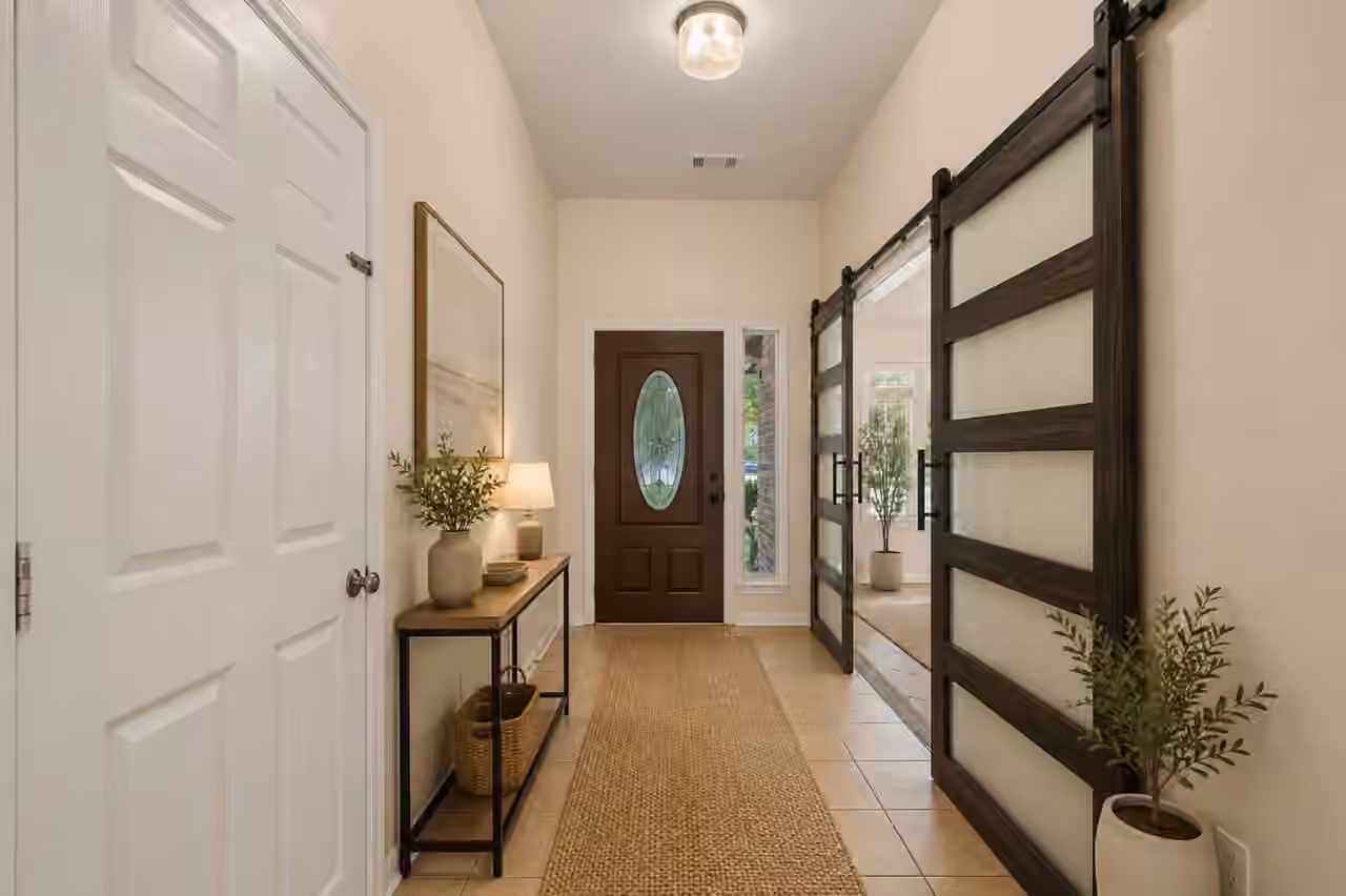 Photo 2 of 22 Fair Light Court, The Woodlands, TX